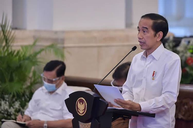 Jokowi Akan Reshuffle Kabinet, Menteri dari NasDem Tersingkir?