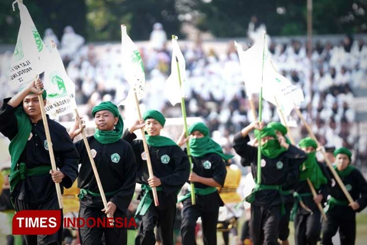 Ribuan Santri Kota Probolinggo Ikuti Apel Hari Santri 2023