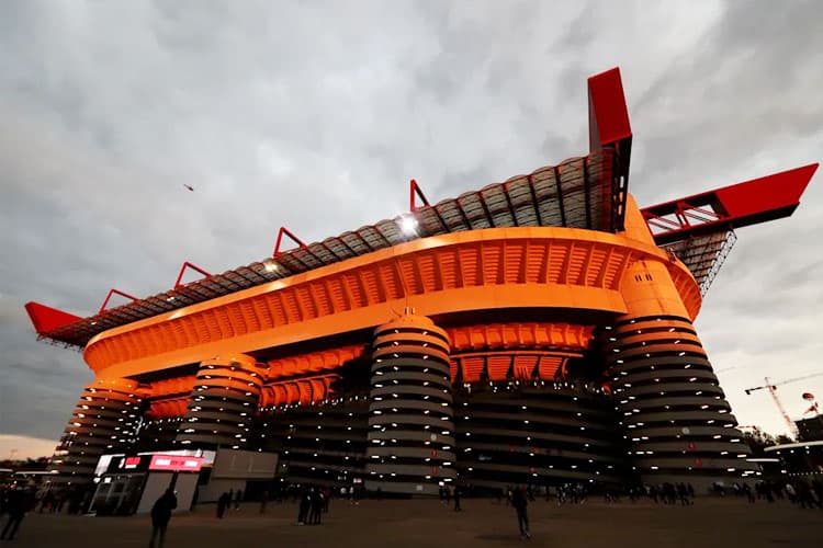 Butuh Stadion Lebih Besar, AC Milan dan Inter Sepakat Bongkar San Siro