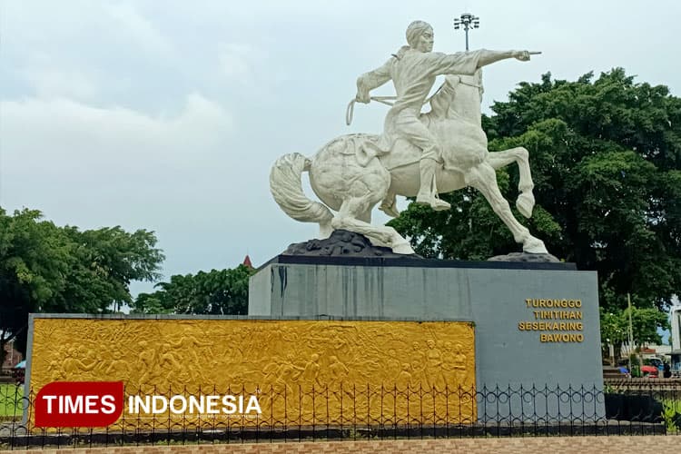 Menyibak Kisah dari Balik Patung Pangeran Diponegoro di Alun-alun Kota Magelang
