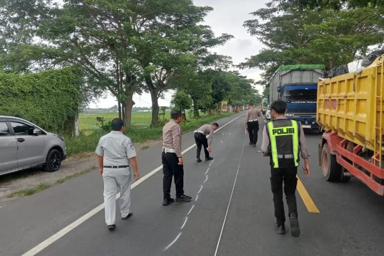 Tragis! Petani 69 Tahun Tewas Tertabrak Kendaraan Tak Dikenal di Kraksaan Probolinggo