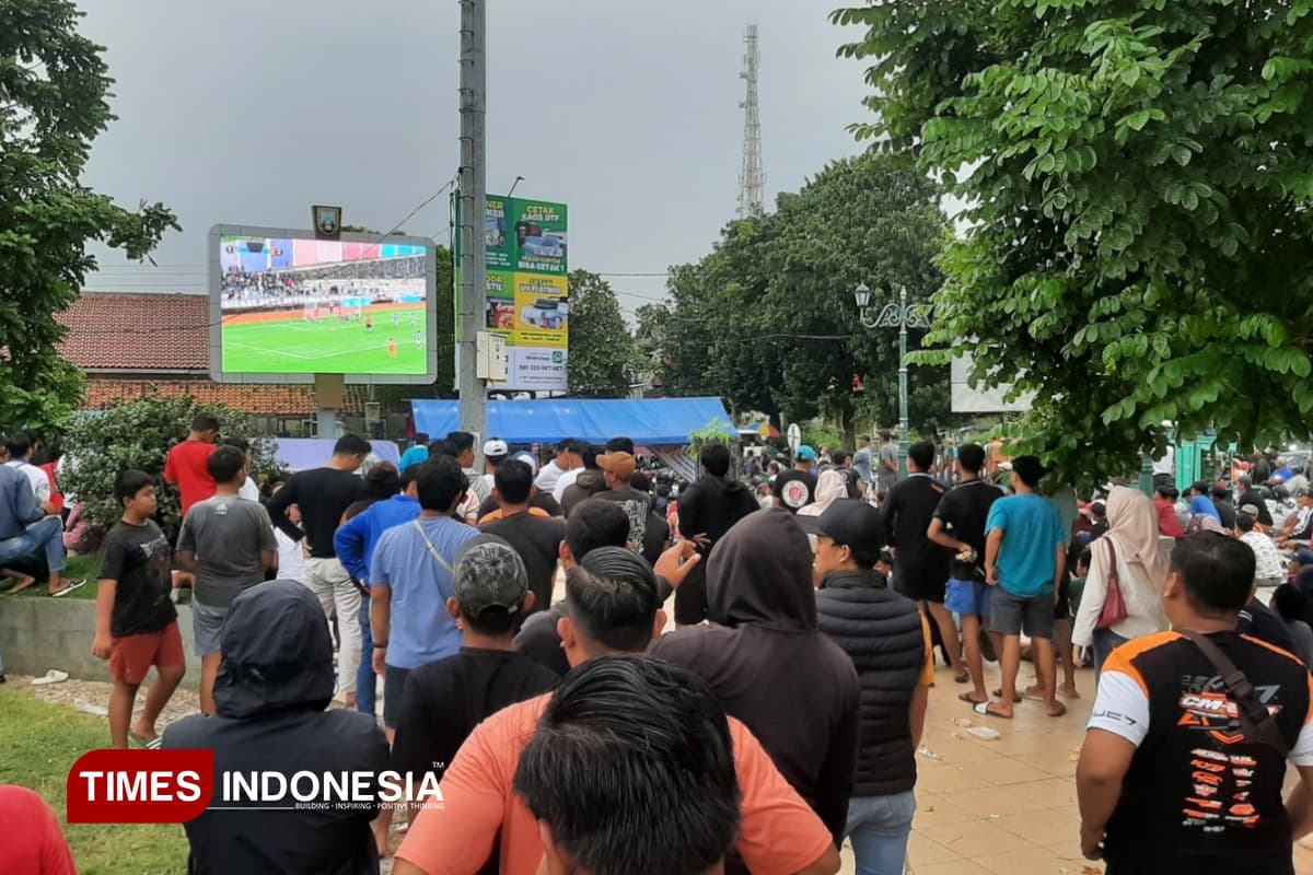 PSIR Rembang Bungkam Persebi Boyolali, Alun-alun Rembang Bergemuruh