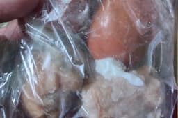 SPPG di Pakuniran Probolinggo Sajikan Menu MBG Tahu Pentol Berulat dan Bakpau Berjamur