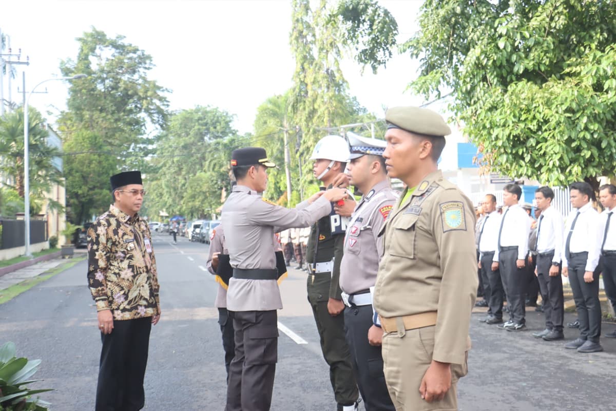 Sinergi Forkopimda Probolinggo Diuji dalam Apel Operasi Ketupat Semeru 2026